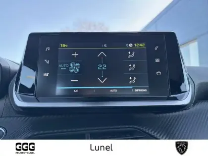 Photo 15 Peugeot 2008  Electrique 136 ch