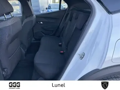 Photo 9 Peugeot 2008  Electrique 136 ch