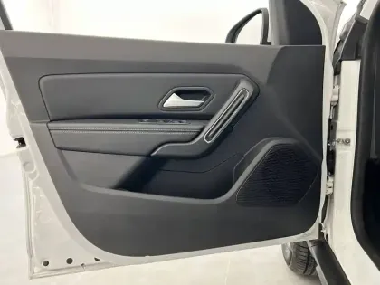 Photo 10 Dacia Duster  TCe 150 FAP 4x2 EDC