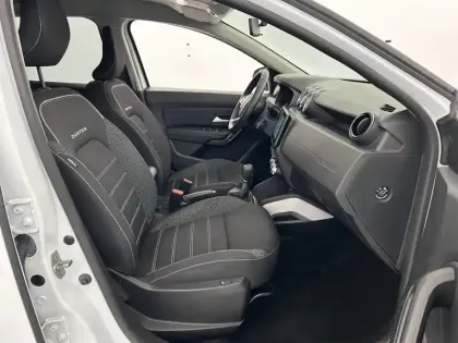 Photo 13 Dacia Duster  TCe 150 FAP 4x2 EDC