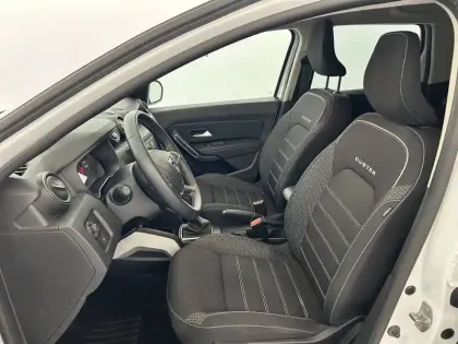 Photo 9 Dacia Duster  TCe 150 FAP 4x2 EDC