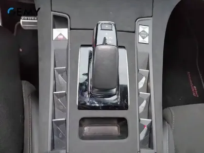 Photo 47 DS DS 7 DS7 Crossback Hybride E-Tense 225 EAT8