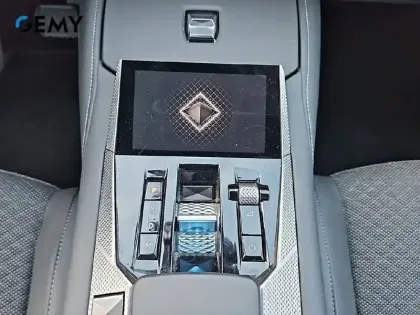 Photo 14 DS DS 4  BlueHDi 130 EAT8