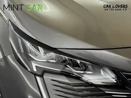 Photo 26 Peugeot 3008  Hybrid 225 e-EAT8