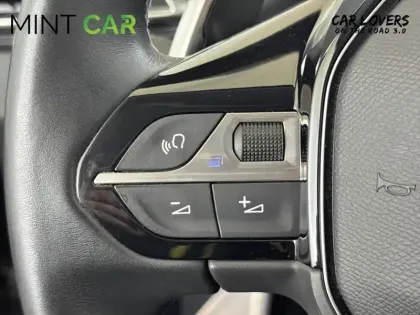 Photo 15 Peugeot 3008  Hybrid 225 e-EAT8