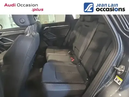 Photo 16 Audi Q3  45 TFSIe 245 ch S tronic 6