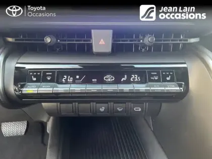 Photo 13 Toyota C-HR  Hybride 200