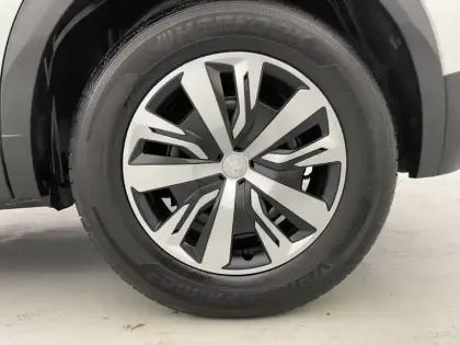 Photo 15 Peugeot 2008  Electrique 136 ch