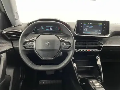 Photo 21 Peugeot 2008  Electrique 136 ch