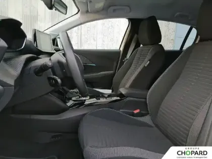 Photo 9 Peugeot 208  Electrique 50 kWh 136ch