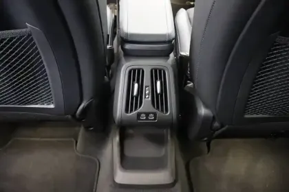 Photo 32 BMW Serie 2 Active Tourer 218i 136 ch DKG7