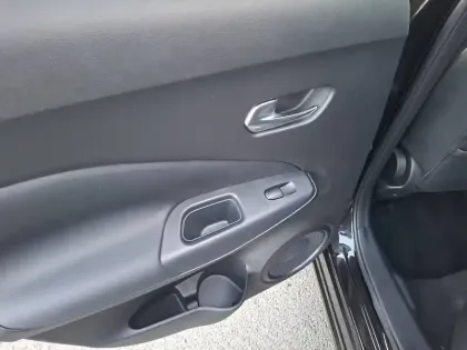 Photo 12 Nissan Juke  HYBRID 143