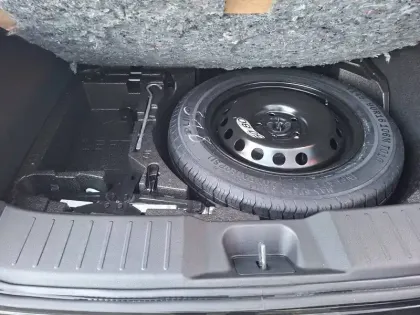 Photo 11 Nissan Juke  HYBRID 143