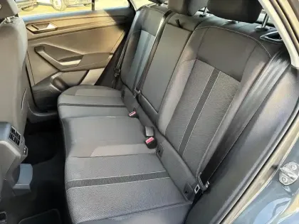 Photo 32 Volkswagen T-roc  1.0 TSI 110 Start/Stop BVM6