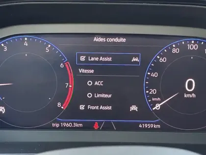 Photo 13 Volkswagen T-roc  1.0 TSI 110 Start/Stop BVM6