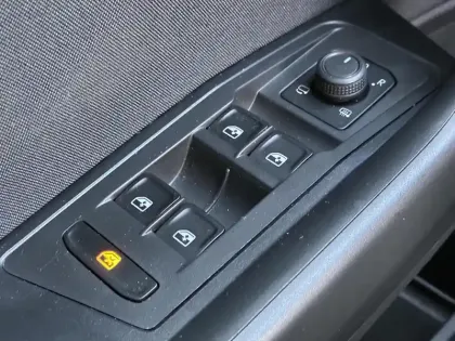 Photo 19 Volkswagen T-roc  1.0 TSI 110 Start/Stop BVM6