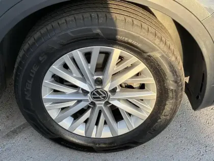 Photo 22 Volkswagen T-roc  1.0 TSI 110 Start/Stop BVM6