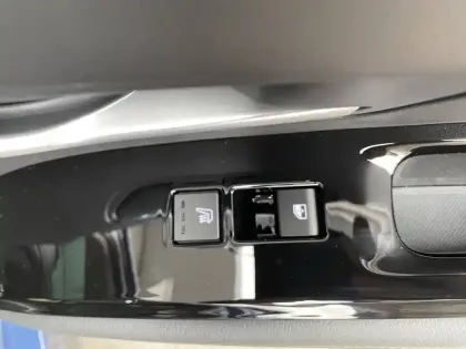 Photo 83 Hyundai Tucson  1.6 T-GDI 215 Hybrid BVA6