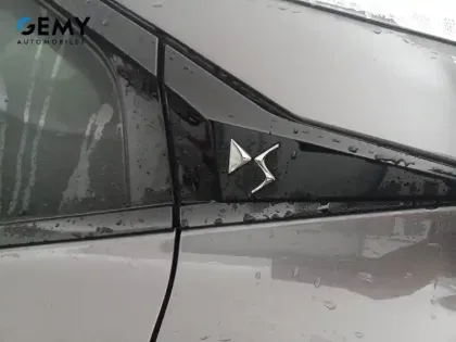 Photo 12 DS DS 4  BlueHDi 130 EAT8