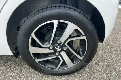 Photo 9 Peugeot 108  VTi 72ch S&S BVM5