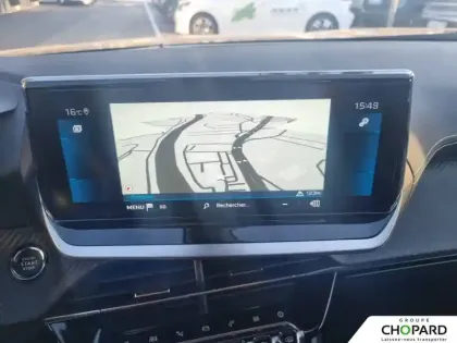 Photo 12 Peugeot 2008  PureTech 130 S&S EAT8