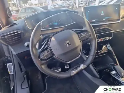 Photo 16 Peugeot 2008  PureTech 130 S&S EAT8