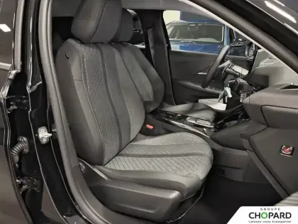 Photo 18 Peugeot 208  Hybrid 110 e-DCS6