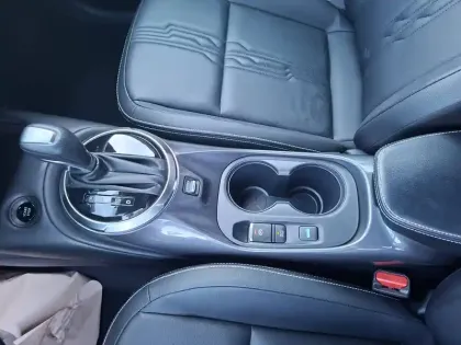 Photo 21 Nissan Juke  HYBRID 143