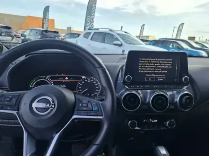 Photo 19 Nissan Juke  HYBRID 143