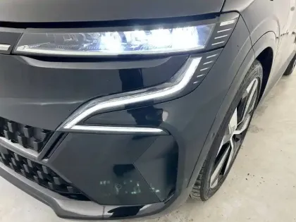 Photo 20 Renault Megane  E-Tech EV60 220 ch super charge