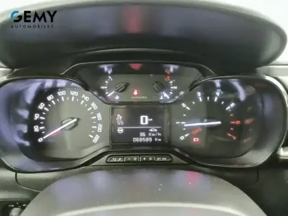 Photo 12 Citroën C3  SOCIETE BLUEHDI 100 S&S BVM6