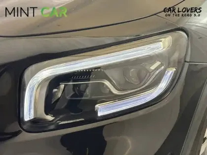 Photo 26 Mercedes GLB  200 7G-DCT