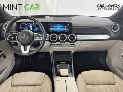 Photo 9 Mercedes GLB  200 7G-DCT