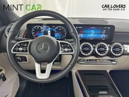 Photo 10 Mercedes GLB  200 7G-DCT