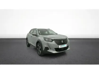 Photo 11 Peugeot 2008  PureTech 130 S&S EAT8