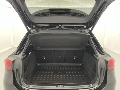 Photo 13 Mercedes GLA  250 e 8G-DCT