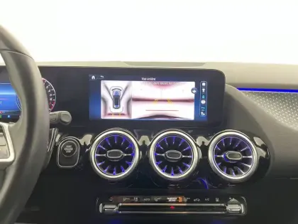 Photo 32 Mercedes GLA  250 e 8G-DCT