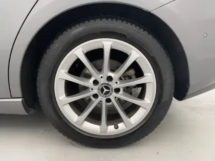 Photo 16 Mercedes Classe B  180 d 7G-DCT