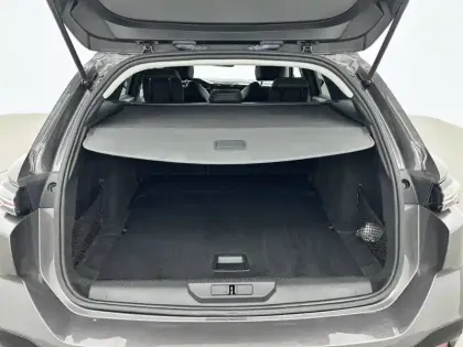 Photo 5 Peugeot 308  SW BlueHDi 130ch S&S EAT8