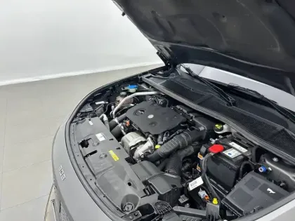 Photo 64 Peugeot 308  SW BlueHDi 130ch S&S EAT8