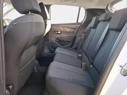 Photo 65 Peugeot 208  100 S&S BVM6