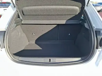 Photo 32 Peugeot 208  100 S&S BVM6