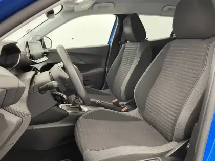 Photo 13 Peugeot 2008  PureTech 100 S&S BVM6