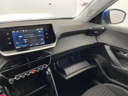 Photo 24 Peugeot 2008  PureTech 100 S&S BVM6