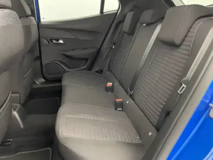 Photo 14 Peugeot 2008  PureTech 100 S&S BVM6