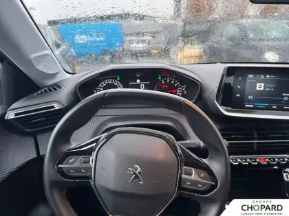 Photo 20 Peugeot 208  PureTech 75 S&S BVM5