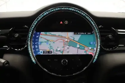 Photo 15 Mini Mini Hatch 3 Portes Cooper SE 184 ch