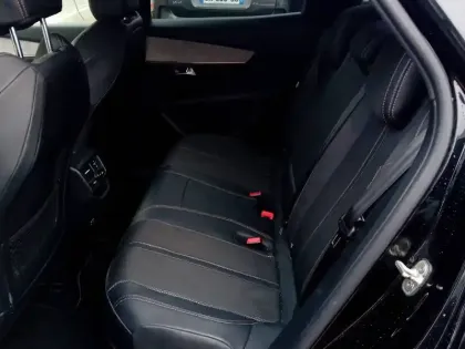 Photo 49 Peugeot 3008  Hybrid4 300 e-EAT8