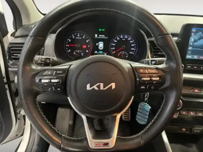 Photo 11 Kia Stonic  1.0 T-GDi 120 ch MHEV iBVM6