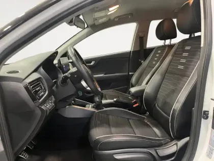 Photo 9 Kia Stonic  1.0 T-GDi 120 ch MHEV iBVM6